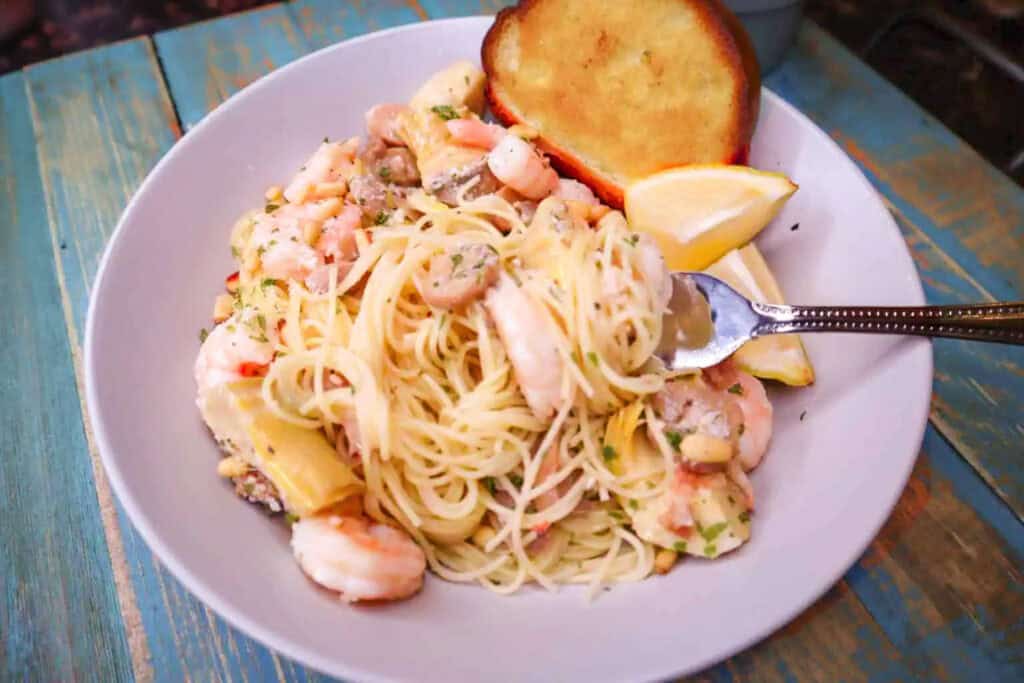 Picture of finished Weeknight Shrimp Portofino.