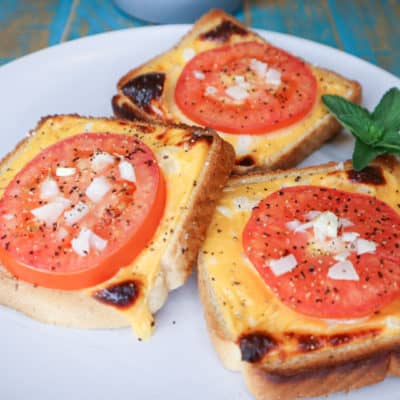 Broiled Tomato Toasties