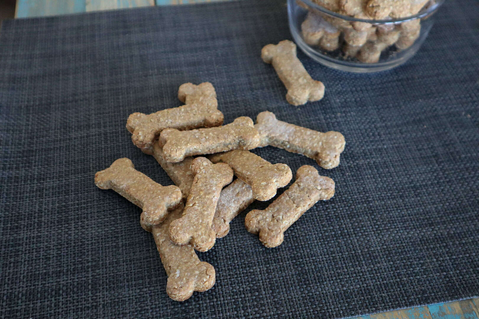 Gallery Detail: Homemade Peanut Butter Banana Dog Treats The Recipe Bandit