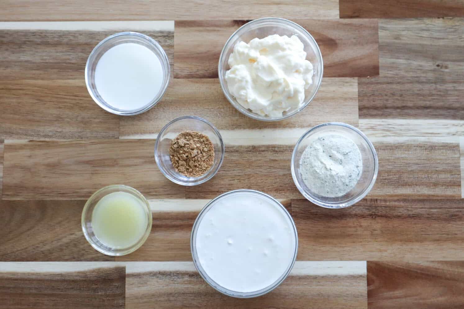 Suace Like Ranch 5 Minute Southwest Ranch Sauce ~ The Recipe Bandit